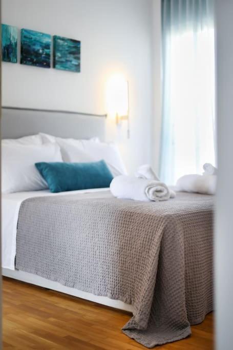 Blue Delta Apartment Palaio Faliro 아테네 외부 사진