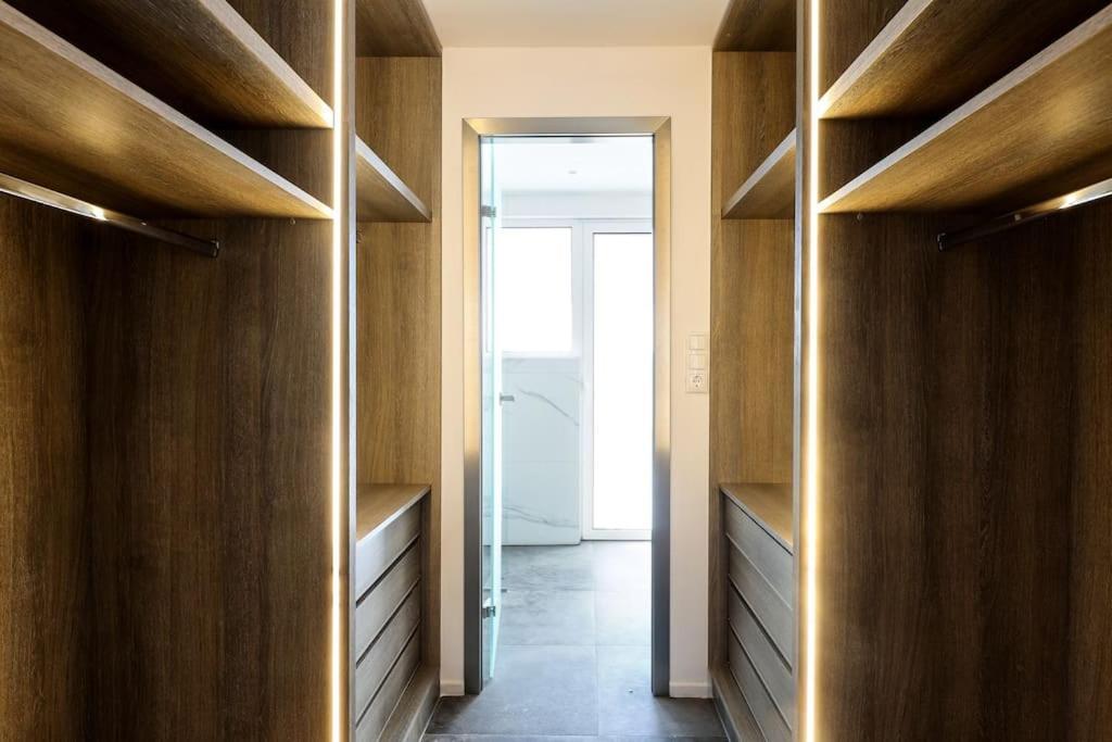 Blue Delta Apartment Palaio Faliro 아테네 외부 사진