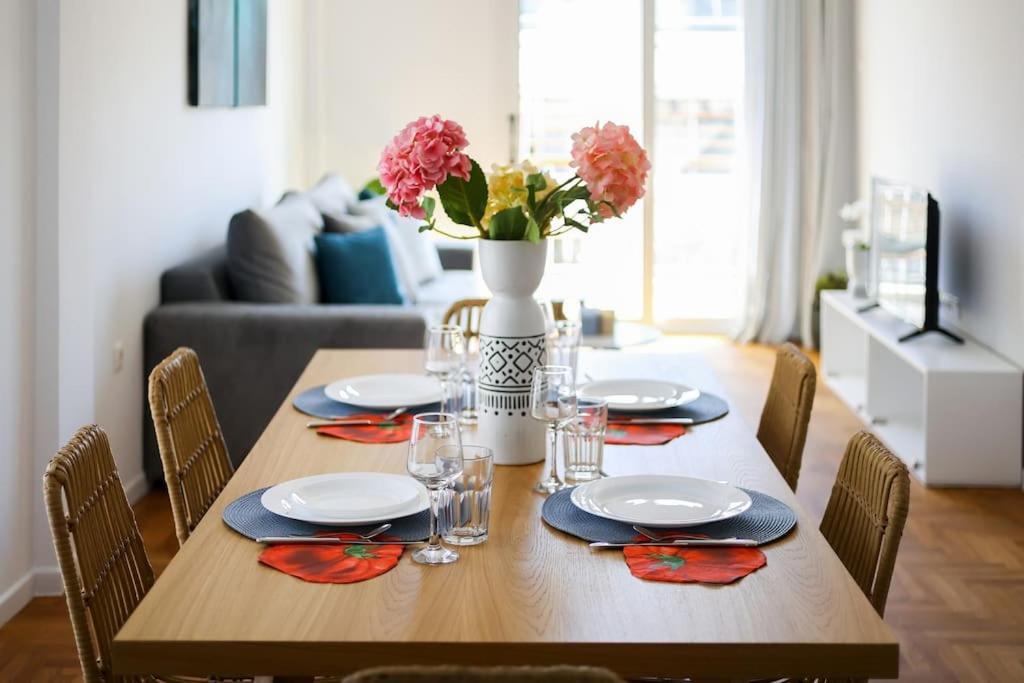 Blue Delta Apartment Palaio Faliro 아테네 외부 사진